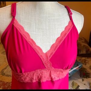 NWOT Pink lace women’s nightgown